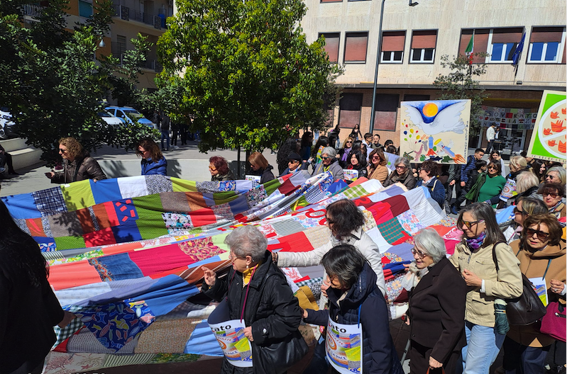 Dieci Cento Mille Piazze Donne per la Pace 